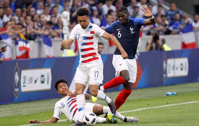 Antonee Robinson vs France