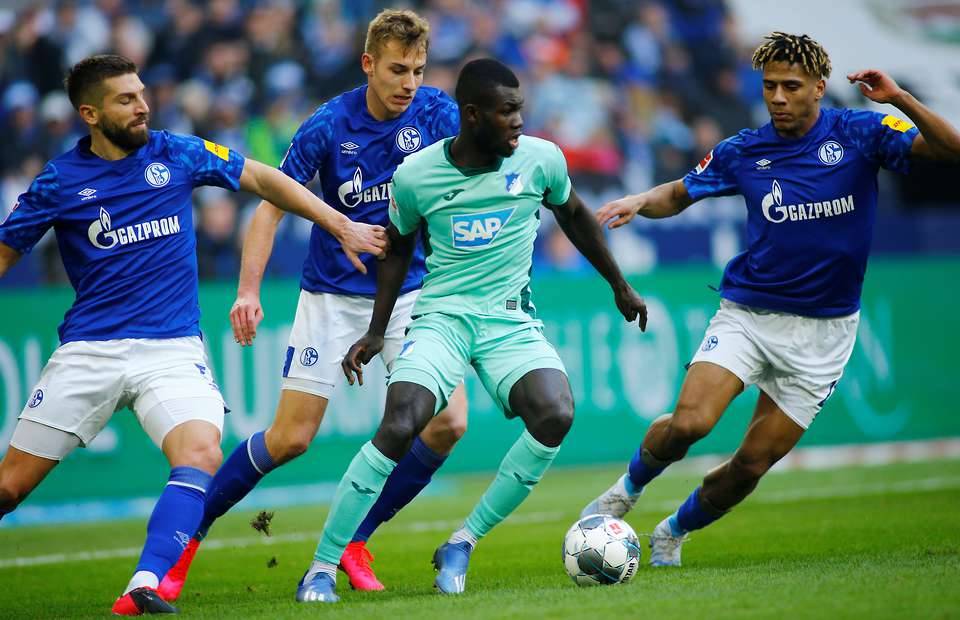 Jean-Clair Todibo in action for Schalke