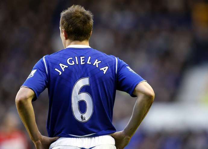 Phil Jagielka in action for Everton