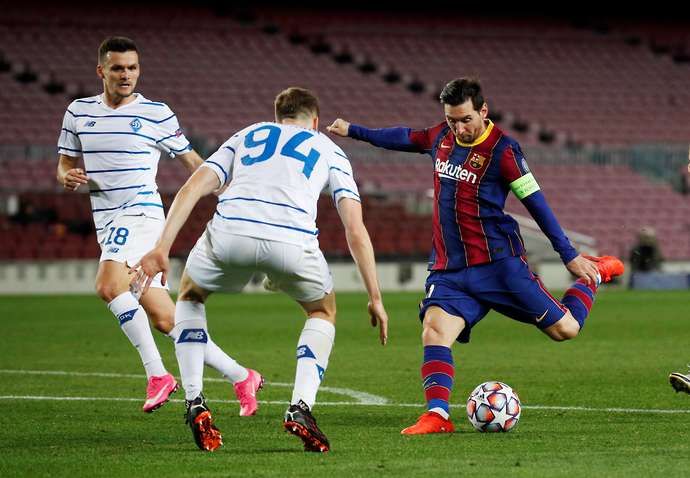 Lionel Messi against Dynamo Kiev