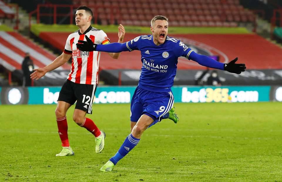 Leicester City striker Jamie Vardy scores vs Sheffield United in the Premier League