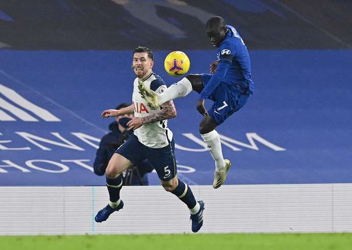 Chelsea's N'golo Kante beats Tottenham's Pierre-Emile Hojbjerg to the ball