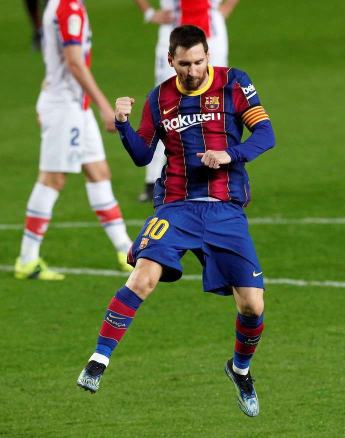 Lionel Messi in action for Barcelona vs Alaves
