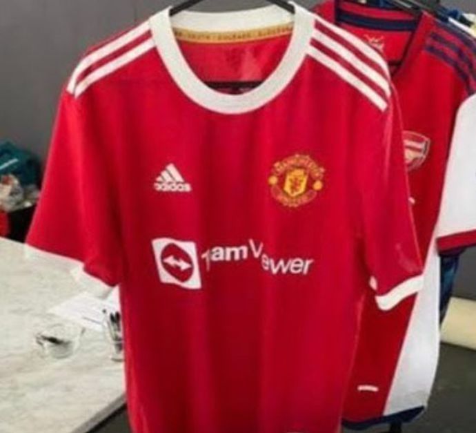 MANCHESTER UNITED'S POTENTIAL 2021/22 HOME KIT