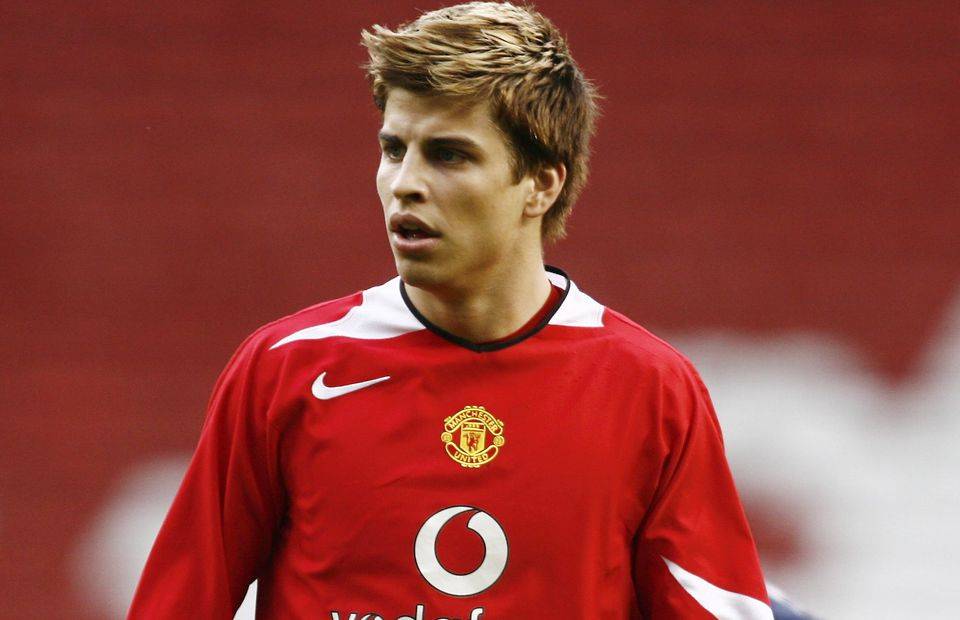 Gerard Pique in action for Man United