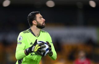 Wolves goalkeeper and Roma target Rui Patricio with the ball in his hands