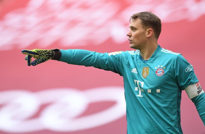 Manuel Neuer in action for Bayern