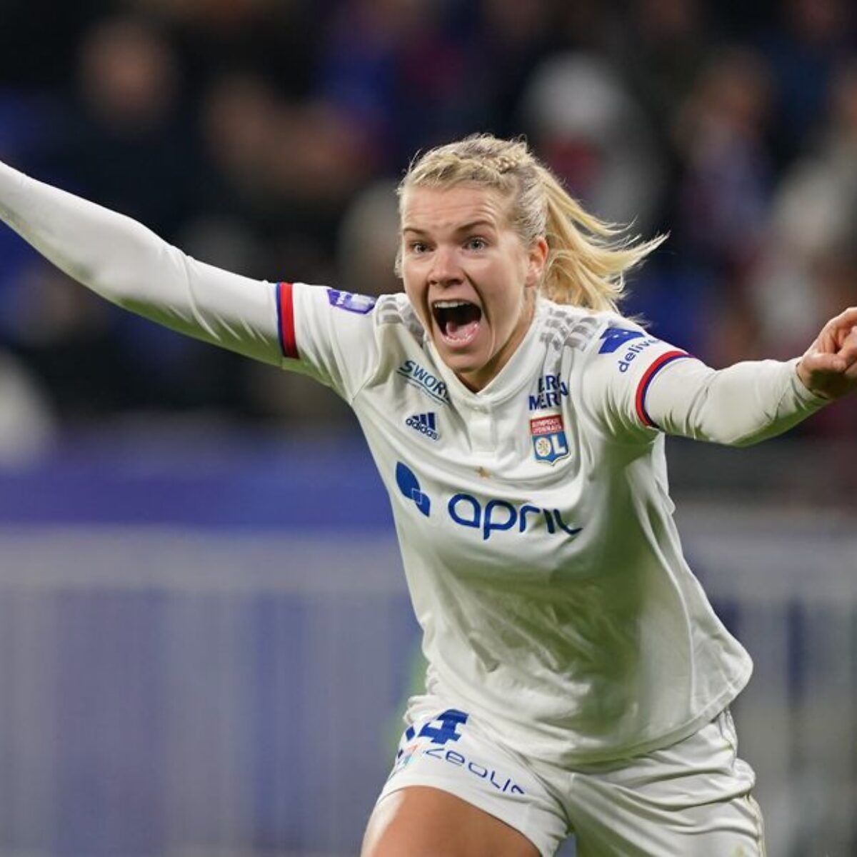 Suy sụp tinh thần vì sự đối xử tệ với bóng đá nữ, Ada Hegerberg hưởng niềm vui trở lại đội tuyển quốc gia Na Uy