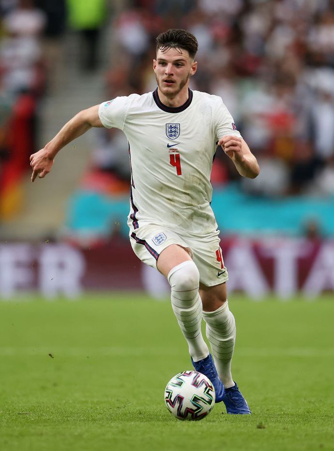 Declan Rice in action for England vs Germany