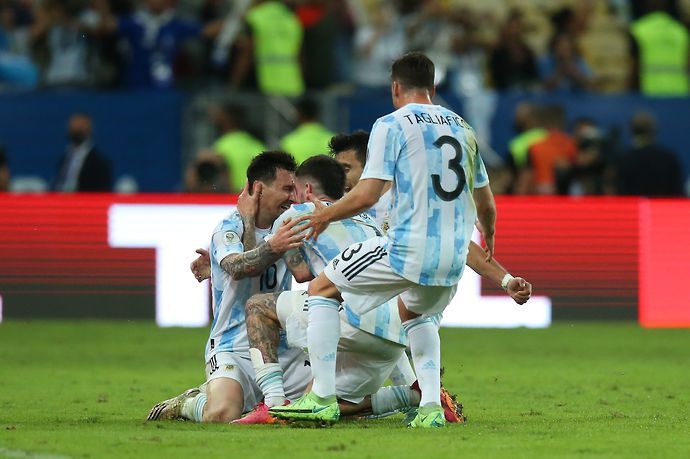 Argentina players celebrate