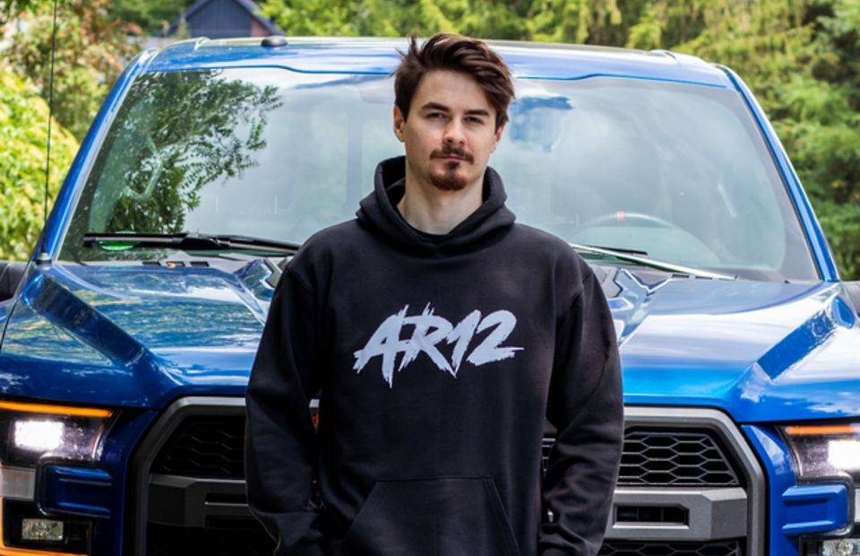 AR12 Nick is one of the biggest racing eSports gamers with over 1m YouTube subscribers.