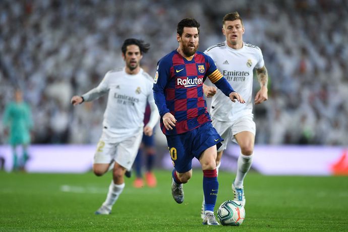 Lionel Messi in action vs Real Madrid