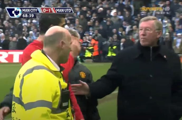 Sir Alex Ferguson's reaction to Cristiano Ronaldo's red card