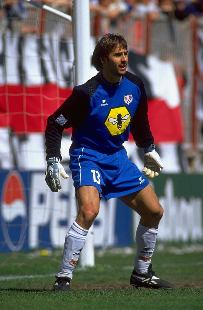 Julen Lopetegui in action for Rayo
