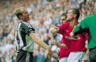 Roy Keane swings for Alan Shearer in Newcastle vs Man United in 2001