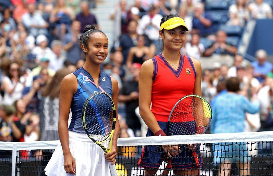 Leylah Fernandez and Emma Raducanu together at the US Open Final 2021