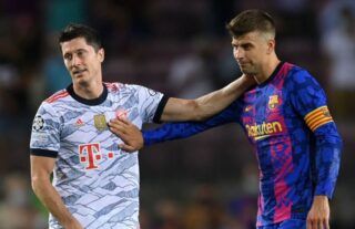 Gerard Pique won't want to see Robert Lewandowski on a football pitch for a while...