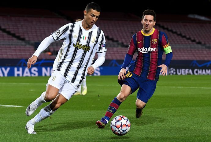 Cristiano Ronaldo and Lionel Messi in action in Juventus vs Barcelona