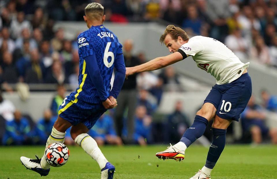 Tottenham Hotspur striker Harry Kane sees his shot blocked by Chelsea defender Thiago Silva