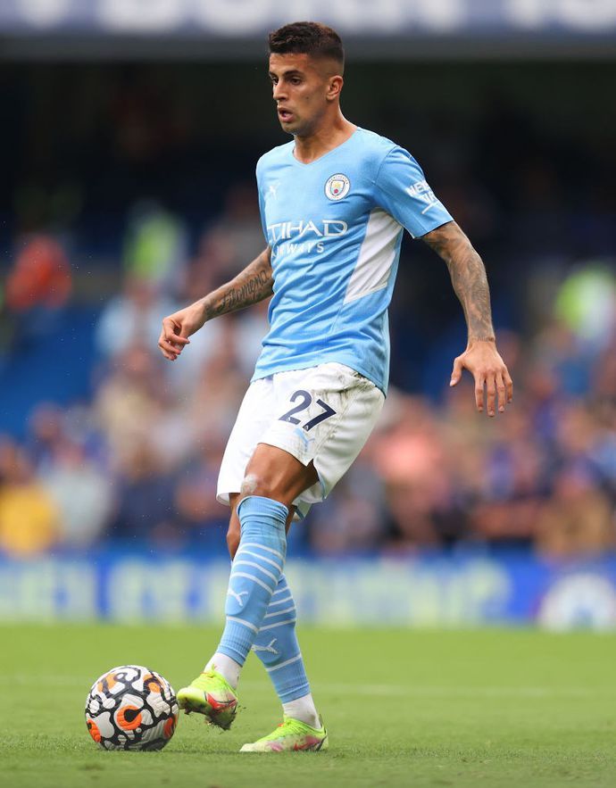 Cancelo with City