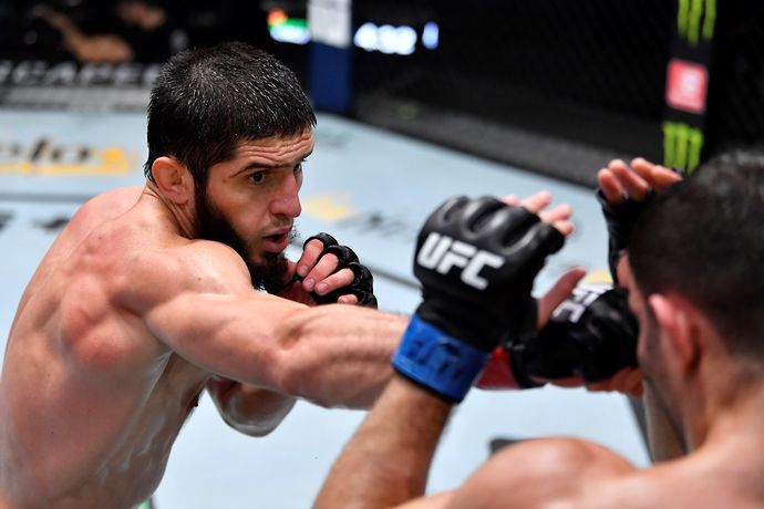 Islam Makhachev will face Dan Hooker at UFC 267 in Abu Dhabi