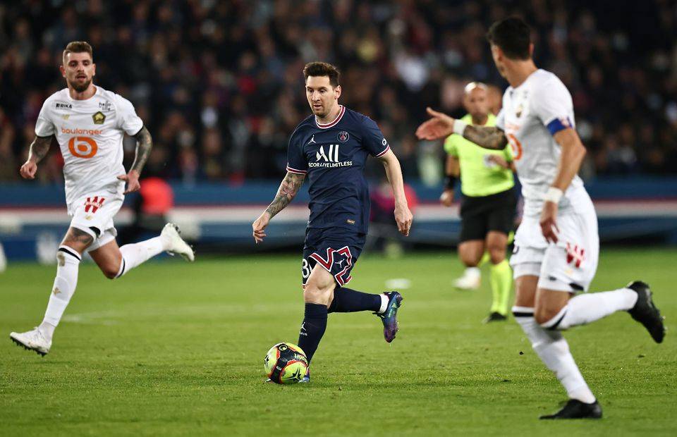 Lionel Messi was substituted at half-time vs Lille