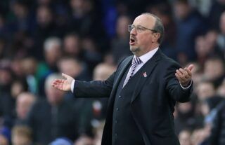 Everton manager Rafael Benitez looking frustrated