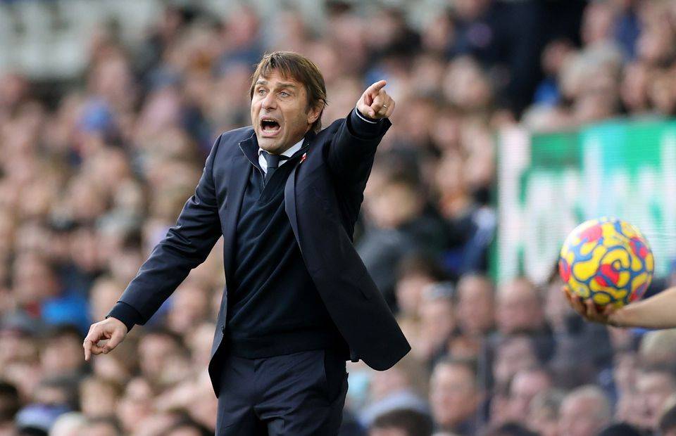 Tottenham manager Antonio Conte giving instructions on the touchline
