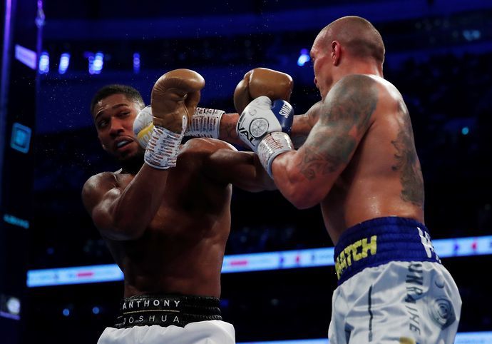 Frank Bruno has offered to help Anthony Joshua prepare for his rematch with Oleksandr Usyk