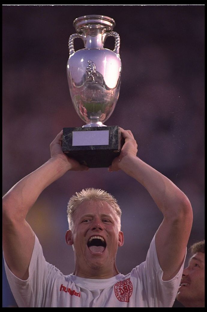 Schmeichel with the trophy