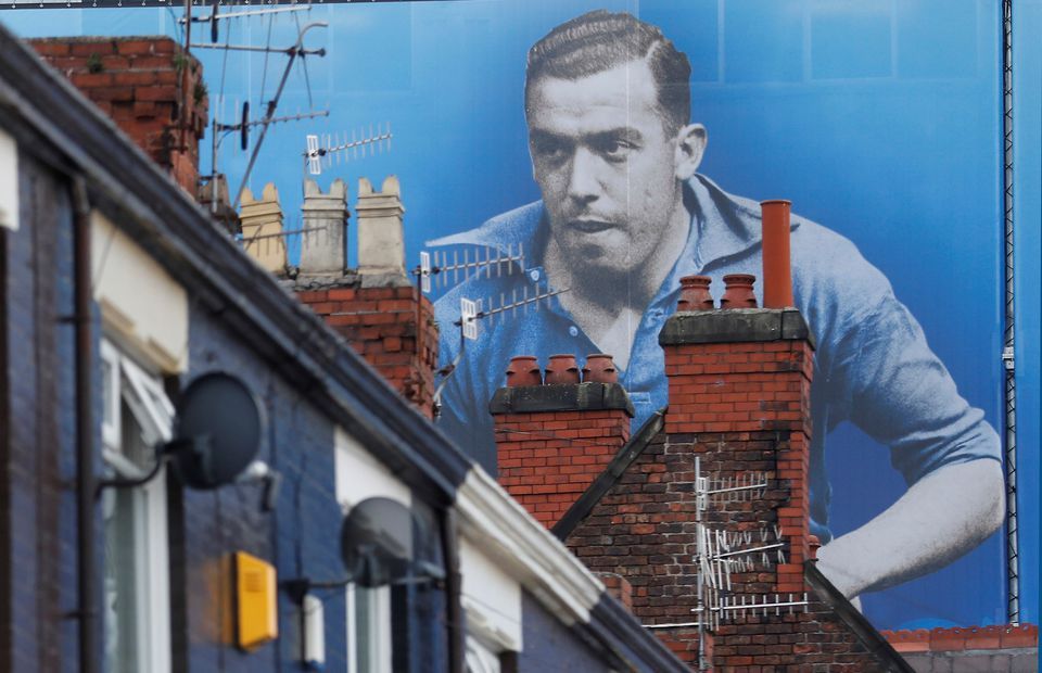 Dixie Dean painting on Everton wall.jpg