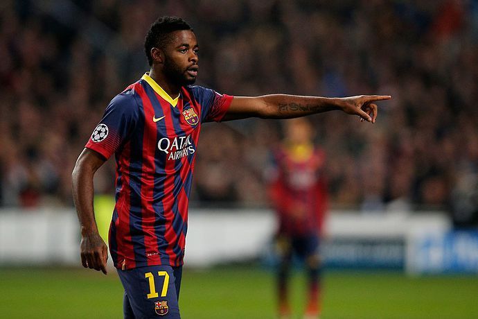 Alex Song in action for Barcelona