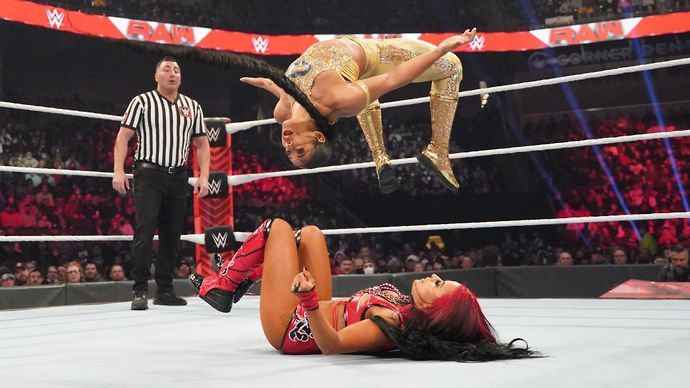 Zelina Vega WWE Raw