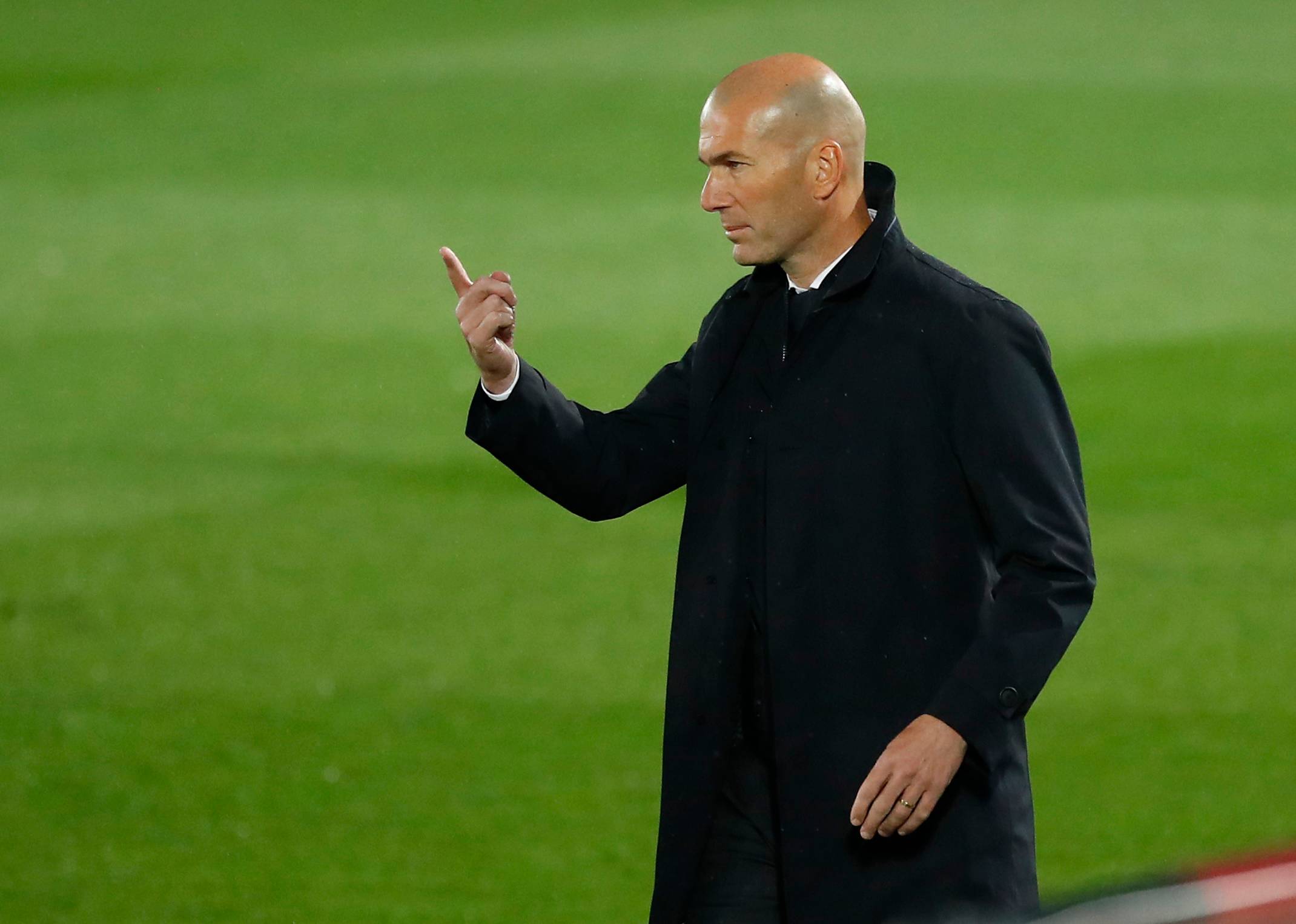 Zinedine Zidane managing for Real Madrid