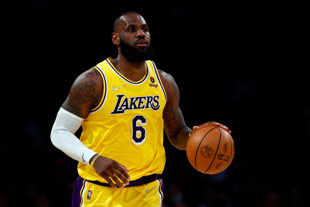 LeBron James - Los Angeles Lakers