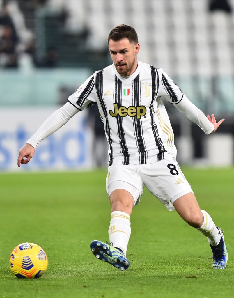 Ramsey on the ball for Juventus.