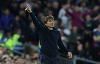 Tottenham manager Antonio Conte in Premier League game against Liverpool
