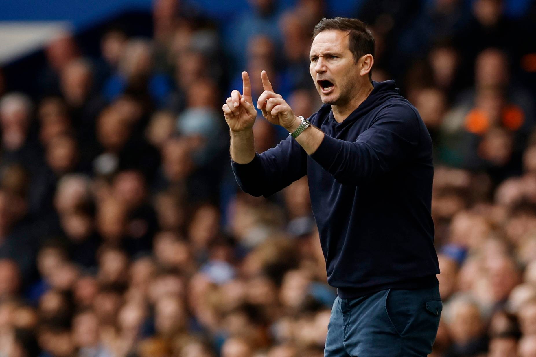 Everton manager Frank Lampard coaching in Chelsea win