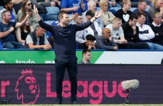 Frank Lampard protesting a decision at a Premier League game for Everton
