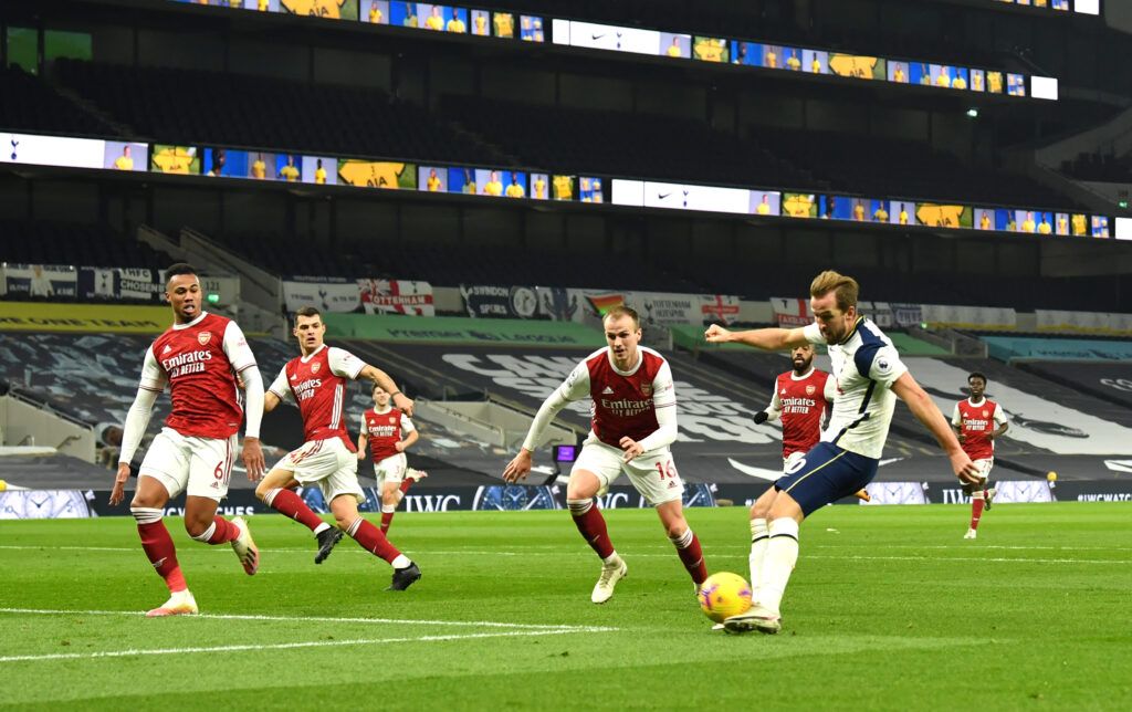 Harry Kane scores for Tottenham v Arsenal