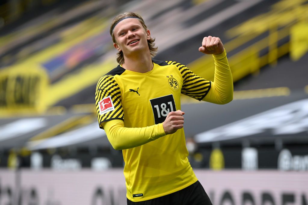 Erling Haaland celebrates at Borussia Dortmund