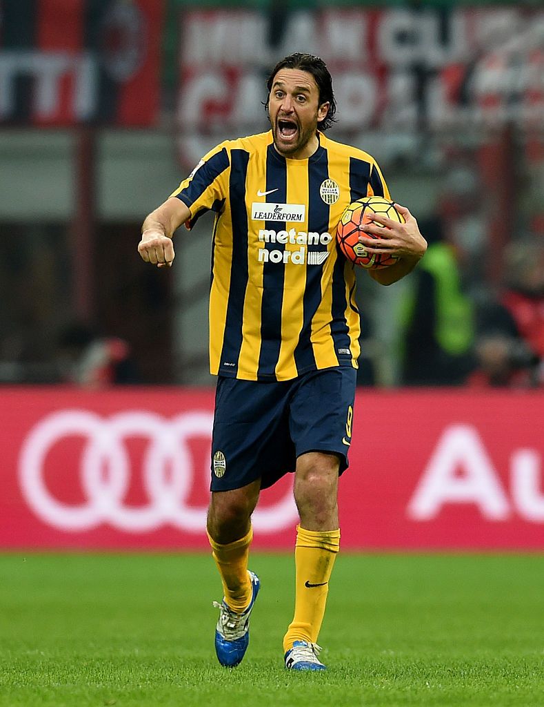 Luca Toni in action for Hellas Verona