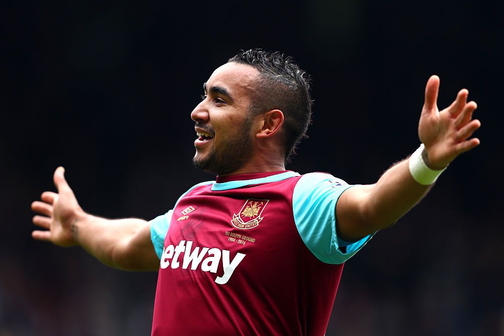 DImitri Payet in front of the West Ham fans