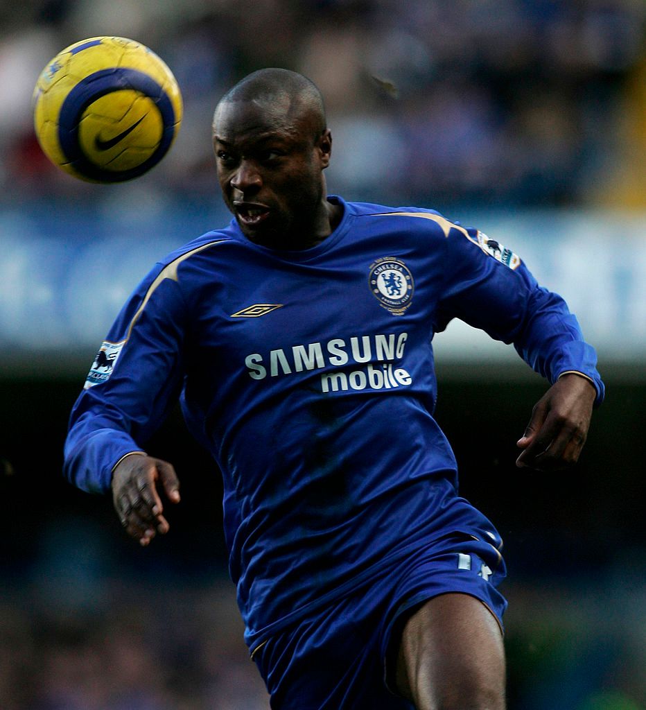 Chelsea accused Gallas of threatening to score own-goals if selected