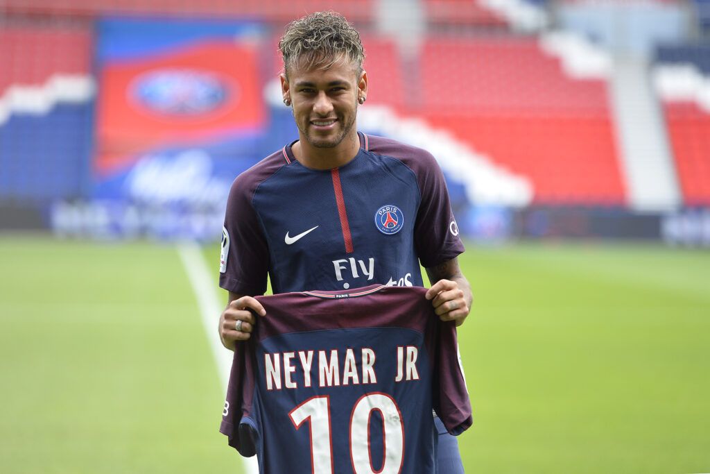 Neymar signed a mega contract extension with PSG