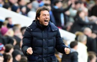 Tottenham Hotspur head coach Antonio Conte celebrates