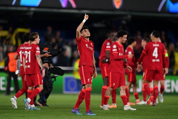 Liverpool's Diaz celebrates.