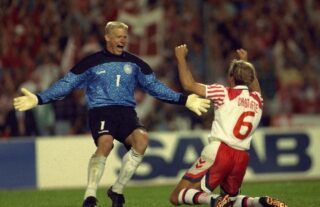 Denmark celebrate at Euro 1992.