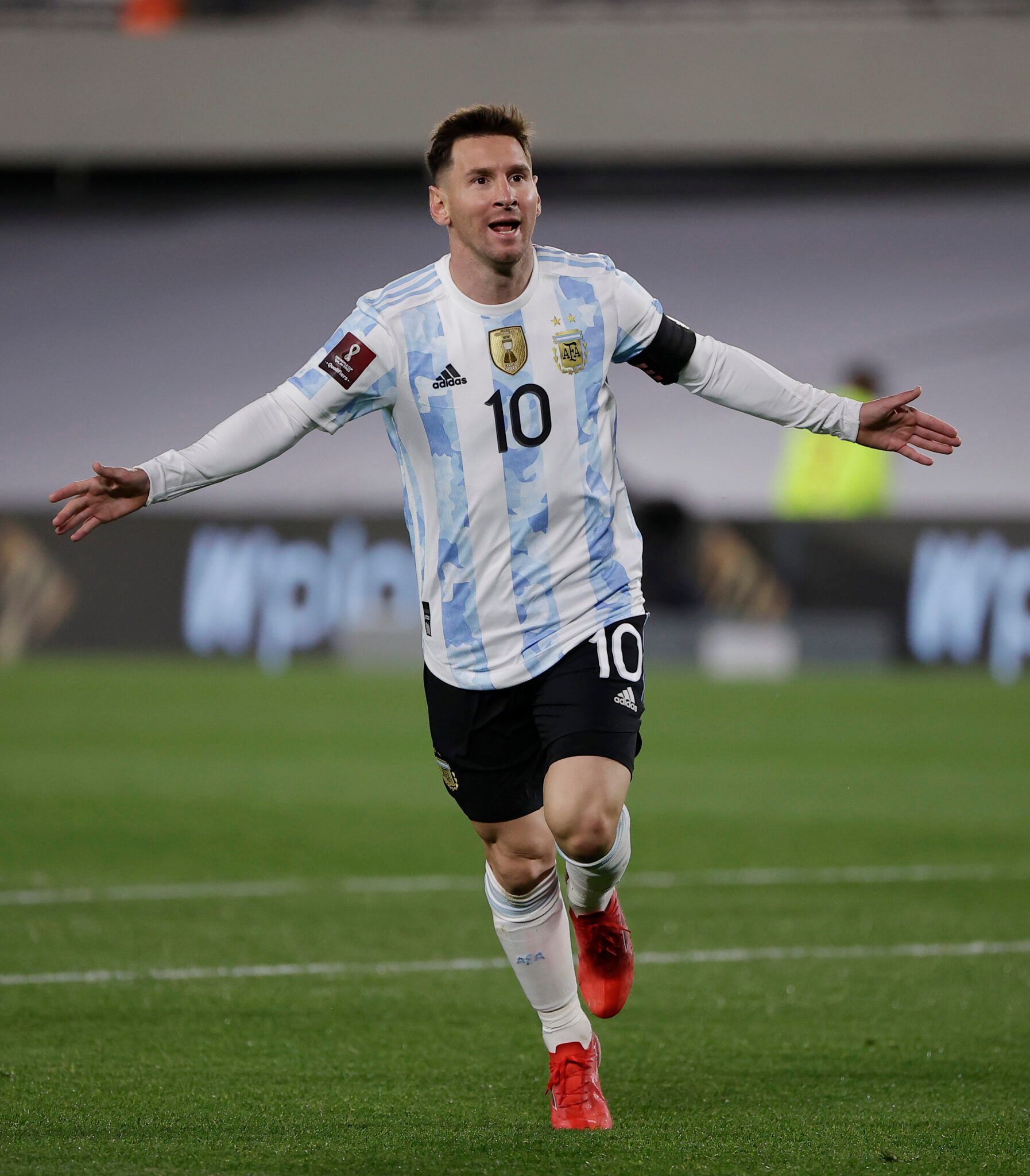 Messi scores for Argentina.