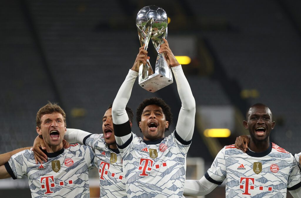 Gnabry lifts the German Supercup